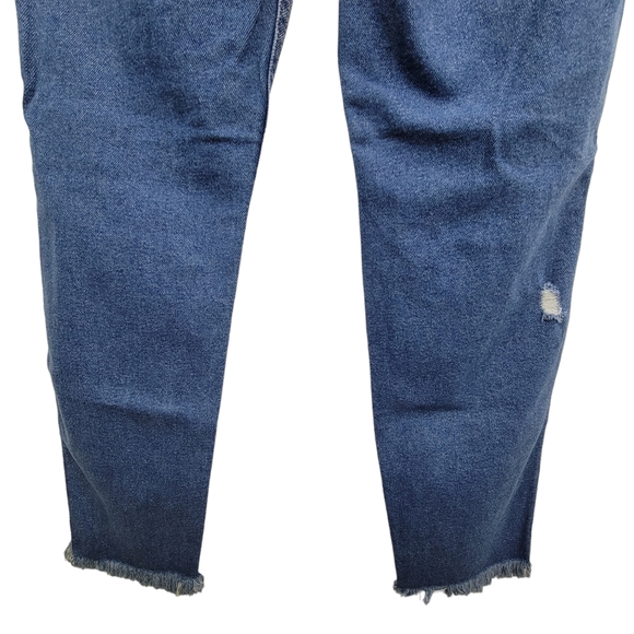 Hollister Distressed High-Rise Mom Jean With Raw Hem Size 0R - Picture 8 of 11